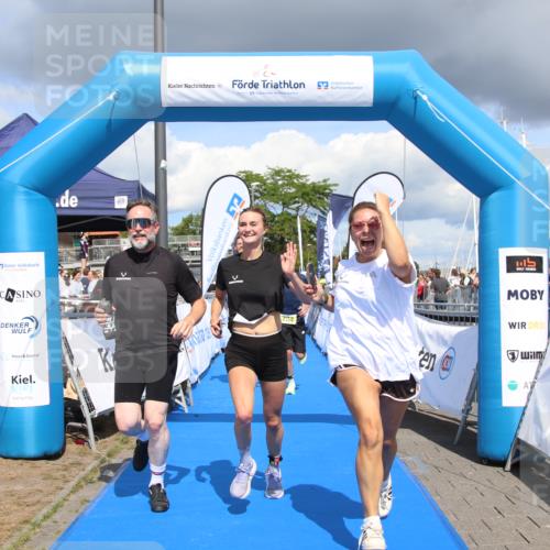 16.08.2026 - KN Förde Triathlon 2026 Markus Tischler http://msf.ph/oto/10002505 16.08.2026 14:02:17 Ziel 704, 747, 704, 747 meine-sportfotos.de