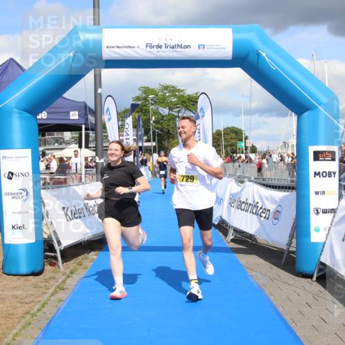 16.08.2026 - KN Förde Triathlon 2026 Markus Tischler http://msf.ph/oto/10002599 16.08.2026 14:05:08 Ziel 566, 729, 566, 729 meine-sportfotos.de