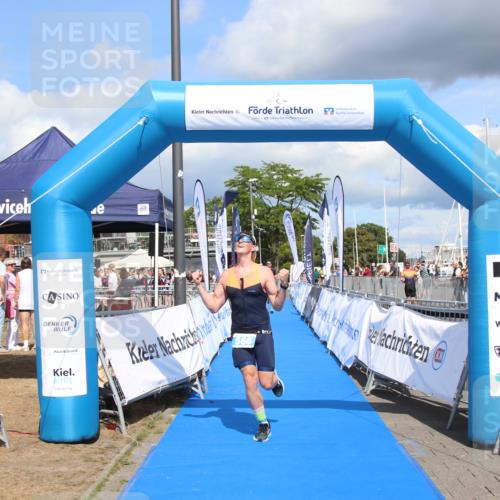 16.08.2026 - KN Förde Triathlon 2026 Markus Tischler http://msf.ph/oto/10002603 16.08.2026 14:05:13 Ziel 566, 597, 729, 566, 597, 729 meine-sportfotos.de