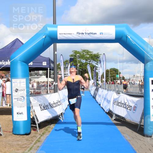 16.08.2026 - KN Förde Triathlon 2026 Markus Tischler http://msf.ph/oto/10002605 16.08.2026 14:05:13 Ziel 566, 597, 729, 566, 597, 729 meine-sportfotos.de