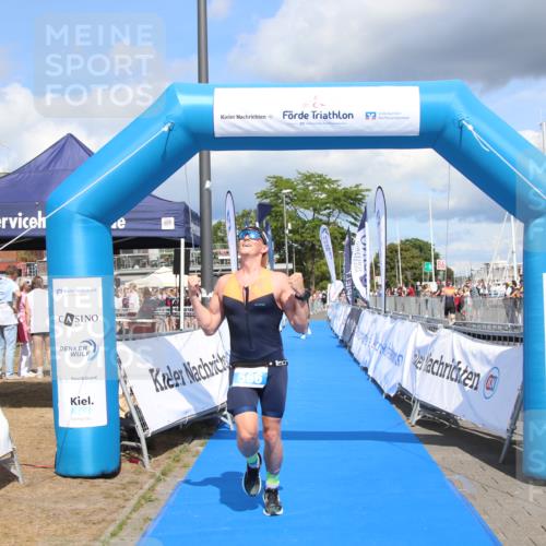 16.08.2026 - KN Förde Triathlon 2026 Markus Tischler http://msf.ph/oto/10002607 16.08.2026 14:05:14 Ziel 566, 597, 729, 566, 597, 729 meine-sportfotos.de