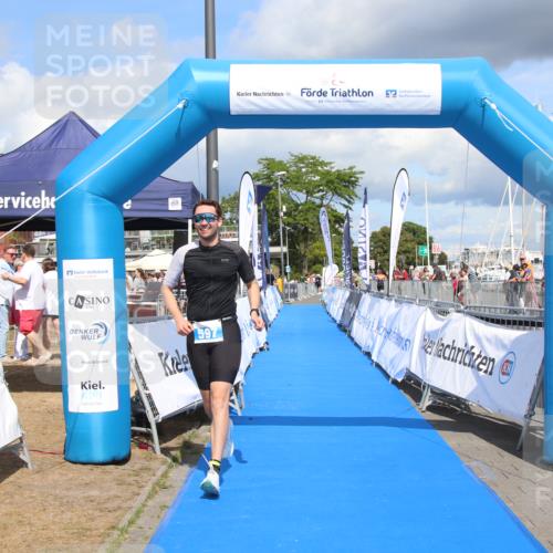 16.08.2026 - KN Förde Triathlon 2026 Markus Tischler http://msf.ph/oto/10002616 16.08.2026 14:05:20 Ziel 566, 597, 566, 597 meine-sportfotos.de