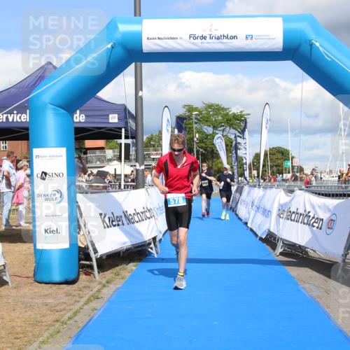 16.08.2026 - KN Förde Triathlon 2026 Markus Tischler http://msf.ph/oto/10002620 16.08.2026 14:06:01 Ziel 578, 737, 578, 737 meine-sportfotos.de