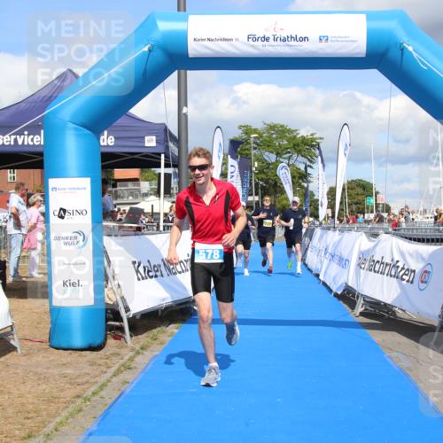 16.08.2026 - KN Förde Triathlon 2026 Markus Tischler http://msf.ph/oto/10002624 16.08.2026 14:06:02 Ziel 578, 737, 578, 737 meine-sportfotos.de