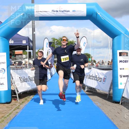16.08.2026 - KN Förde Triathlon 2026 Markus Tischler http://msf.ph/oto/10002630 16.08.2026 14:06:04 Ziel 578, 737, 578, 737 meine-sportfotos.de