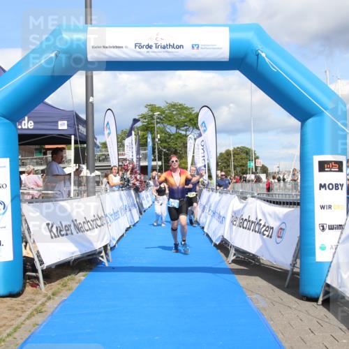 16.08.2026 - KN Förde Triathlon 2026 Markus Tischler http://msf.ph/oto/10002669 16.08.2026 14:06:57 Ziel 565, 592, 711, 716, 565, 592, 711, 716 meine-sportfotos.de