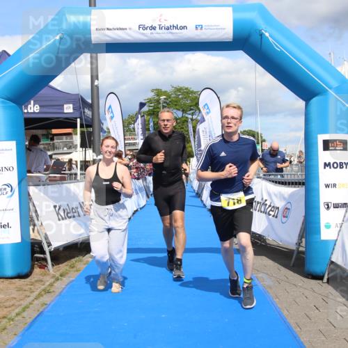 16.08.2026 - KN Förde Triathlon 2026 Markus Tischler http://msf.ph/oto/10002683 16.08.2026 14:07:02 Ziel 592, 716, 723, 592, 716, 723 meine-sportfotos.de