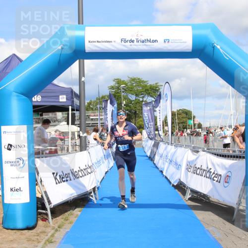 16.08.2026 - KN Förde Triathlon 2026 Markus Tischler http://msf.ph/oto/10002701 16.08.2026 14:07:19 Ziel 608, 612, 608, 612 meine-sportfotos.de