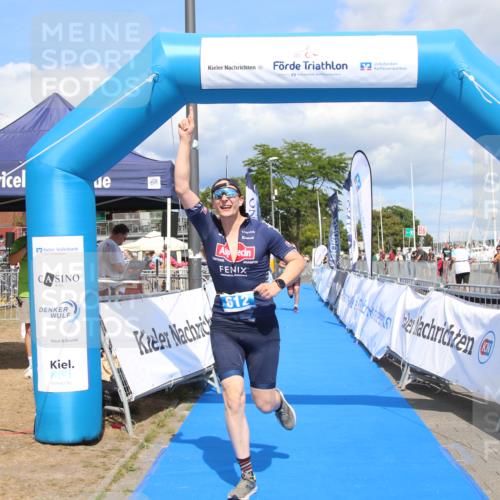 16.08.2026 - KN Förde Triathlon 2026 Markus Tischler http://msf.ph/oto/10002703 16.08.2026 14:07:19 Ziel 608, 612, 608, 612 meine-sportfotos.de