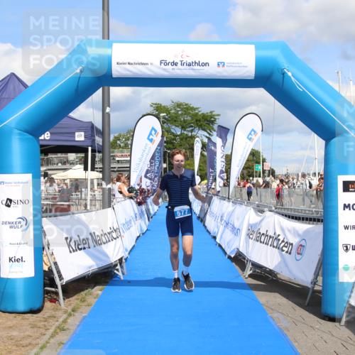 16.08.2026 - KN Förde Triathlon 2026 Markus Tischler http://msf.ph/oto/10002711 16.08.2026 14:07:41 Ziel 577, 577 meine-sportfotos.de