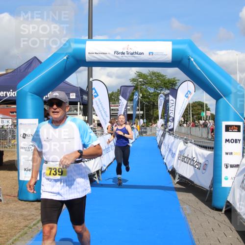 16.08.2026 - KN Förde Triathlon 2026 Markus Tischler http://msf.ph/oto/10002726 16.08.2026 14:09:20 Ziel 726, 739, 726, 739 meine-sportfotos.de