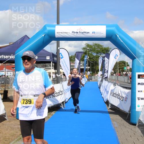 16.08.2026 - KN Förde Triathlon 2026 Markus Tischler http://msf.ph/oto/10002728 16.08.2026 14:09:21 Ziel 726, 739, 726, 739 meine-sportfotos.de