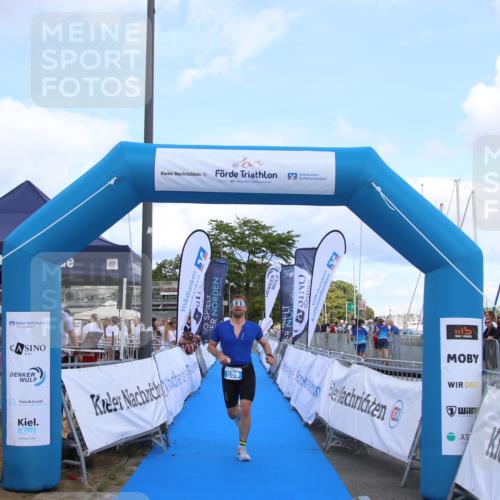 16.08.2026 - KN Förde Triathlon 2026 Markus Tischler http://msf.ph/oto/10002743 16.08.2026 14:10:07 Ziel 589, 589 meine-sportfotos.de