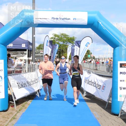 16.08.2026 - KN Förde Triathlon 2026 Markus Tischler http://msf.ph/oto/10002754 16.08.2026 14:10:59 Ziel 562, 572, 746, 562, 572, 746 meine-sportfotos.de