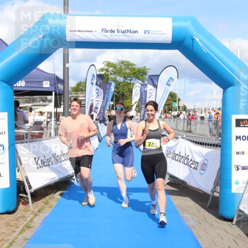16.08.2026 - KN Förde Triathlon 2026 Markus Tischler http://msf.ph/oto/10002758 16.08.2026 14:11:00 Ziel 562, 572, 746, 562, 572, 746 meine-sportfotos.de