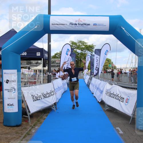 16.08.2026 - KN Förde Triathlon 2026 Markus Tischler http://msf.ph/oto/10002783 16.08.2026 14:12:34 Ziel 576, 576 meine-sportfotos.de