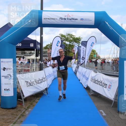 16.08.2026 - KN Förde Triathlon 2026 Markus Tischler http://msf.ph/oto/10002786 16.08.2026 14:12:34 Ziel 576, 576 meine-sportfotos.de