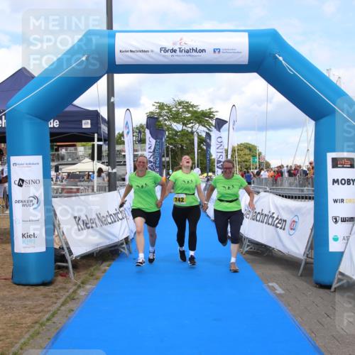 16.08.2026 - KN Förde Triathlon 2026 Markus Tischler http://msf.ph/oto/10002806 16.08.2026 14:13:47 Ziel 742, 742 meine-sportfotos.de