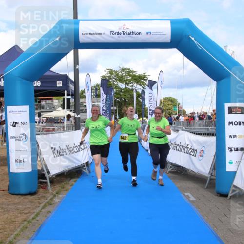 16.08.2026 - KN Förde Triathlon 2026 Markus Tischler http://msf.ph/oto/10002807 16.08.2026 14:13:47 Ziel 742, 742 meine-sportfotos.de
