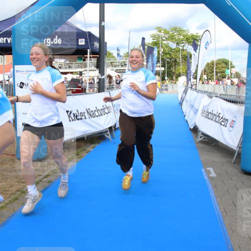 16.08.2026 - KN Förde Triathlon 2026 Markus Tischler http://msf.ph/oto/10002861 16.08.2026 14:15:16 Ziel 731, 731 meine-sportfotos.de