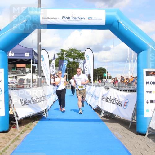 16.08.2026 - KN Förde Triathlon 2026 Markus Tischler http://msf.ph/oto/10002873 16.08.2026 14:16:46 Ziel 734, 734 meine-sportfotos.de