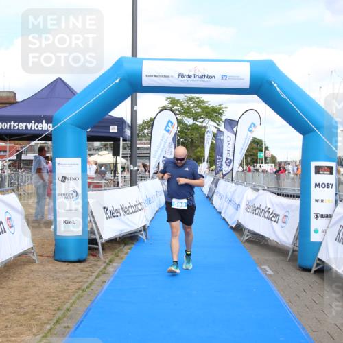 16.08.2026 - KN Förde Triathlon 2026 Markus Tischler http://msf.ph/oto/10002889 16.08.2026 14:18:10 Ziel 599, 599 meine-sportfotos.de
