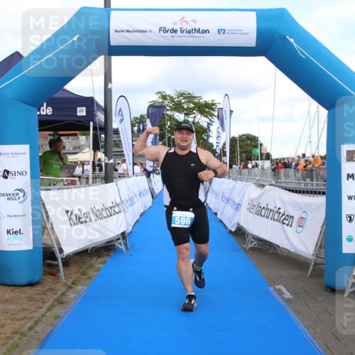 16.08.2026 - KN Förde Triathlon 2026 Markus Tischler http://msf.ph/oto/10002900 16.08.2026 14:20:44 Ziel 596, 596 meine-sportfotos.de