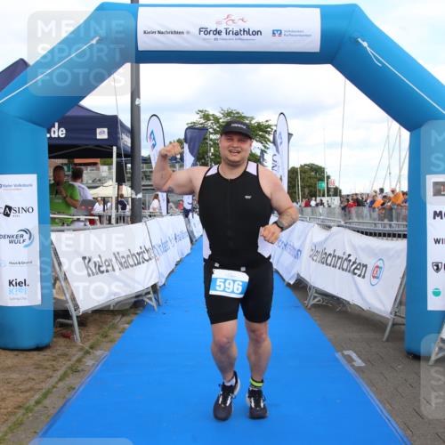 16.08.2026 - KN Förde Triathlon 2026 Markus Tischler http://msf.ph/oto/10002906 16.08.2026 14:20:45 Ziel 596, 596 meine-sportfotos.de