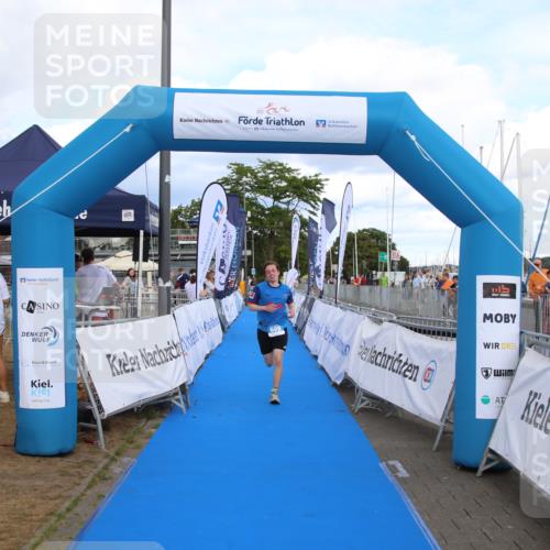 16.08.2026 - KN Förde Triathlon 2026 Markus Tischler http://msf.ph/oto/10002909 16.08.2026 14:21:53 Ziel 609, 609 meine-sportfotos.de