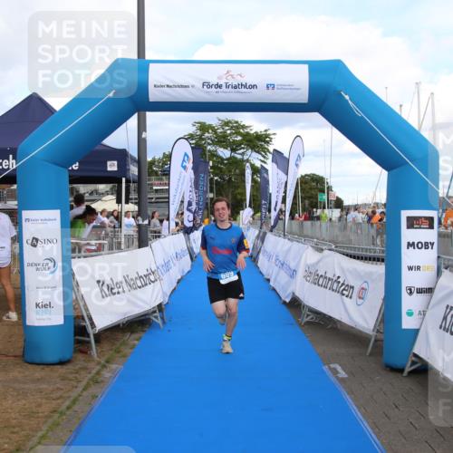 16.08.2026 - KN Förde Triathlon 2026 Markus Tischler http://msf.ph/oto/10002917 16.08.2026 14:21:54 Ziel 609, 609 meine-sportfotos.de