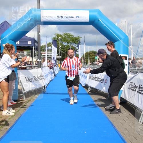16.08.2026 - KN Förde Triathlon 2026 Markus Tischler http://msf.ph/oto/10002925 16.08.2026 14:28:51 Ziel 610, 610 meine-sportfotos.de