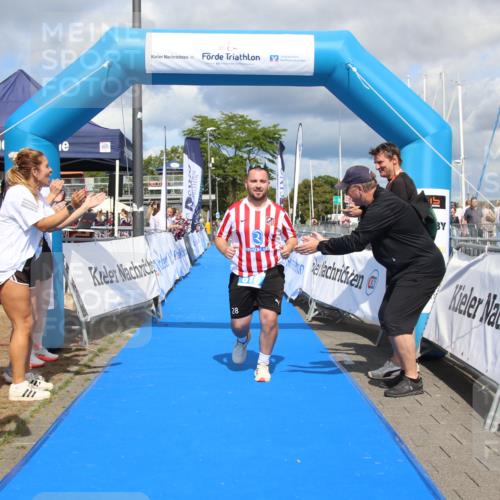 16.08.2026 - KN Förde Triathlon 2026 Markus Tischler http://msf.ph/oto/10002928 16.08.2026 14:28:51 Ziel 610, 610 meine-sportfotos.de