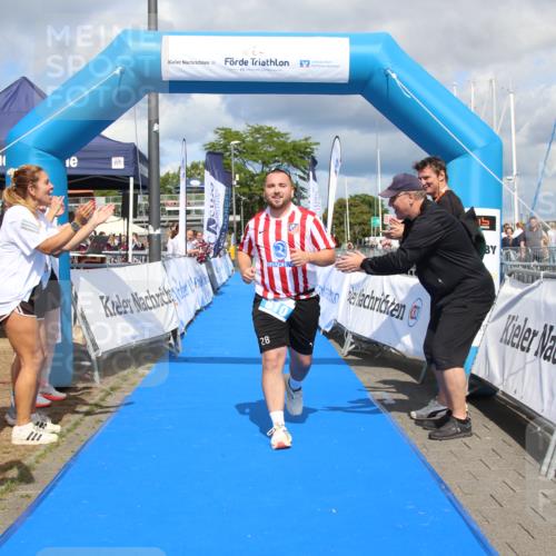 16.08.2026 - KN Förde Triathlon 2026 Markus Tischler http://msf.ph/oto/10002931 16.08.2026 14:28:51 Ziel 610, 610 meine-sportfotos.de