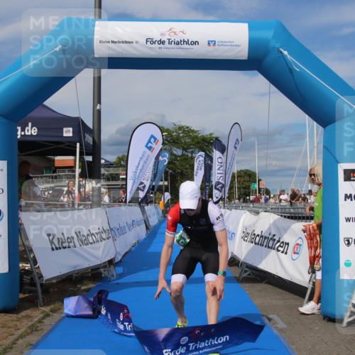 16.08.2026 - KN Förde Triathlon 2026 Markus Tischler http://msf.ph/oto/10002956 16.08.2026 16:01:04 Ziel 0, 33 meine-sportfotos.de
