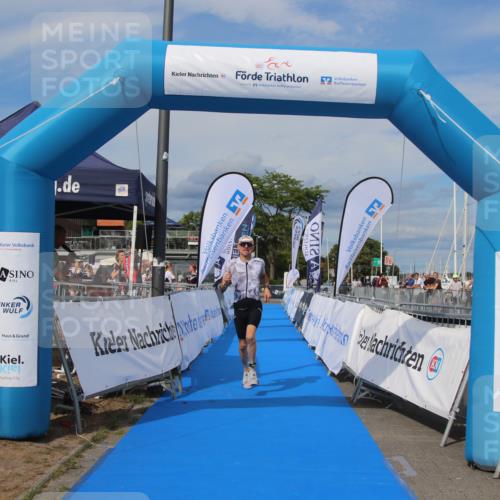16.08.2026 - KN Förde Triathlon 2026 Markus Tischler http://msf.ph/oto/10002966 16.08.2026 16:01:16 Ziel 0, 27 meine-sportfotos.de