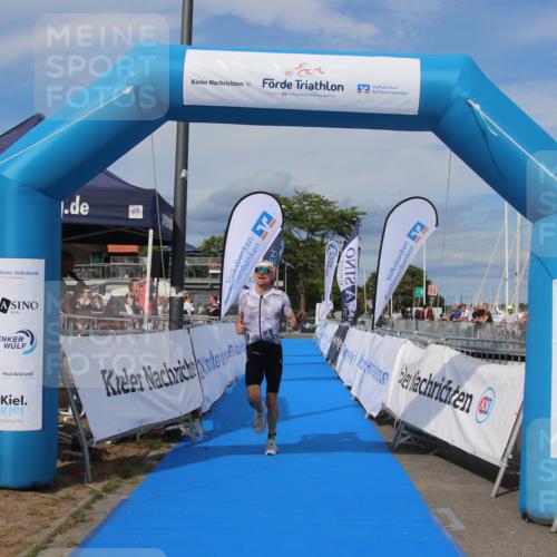 16.08.2026 - KN Förde Triathlon 2026 Markus Tischler http://msf.ph/oto/10002969 16.08.2026 16:01:16 Ziel 0, 27 meine-sportfotos.de