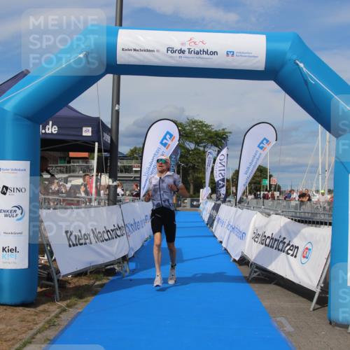 16.08.2026 - KN Förde Triathlon 2026 Markus Tischler http://msf.ph/oto/10002970 16.08.2026 16:01:16 Ziel 0, 27 meine-sportfotos.de