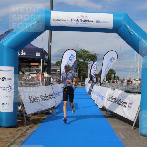 16.08.2026 - KN Förde Triathlon 2026 Markus Tischler http://msf.ph/oto/10002971 16.08.2026 16:01:16 Ziel 0, 27 meine-sportfotos.de