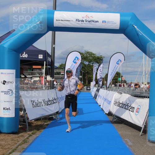 16.08.2026 - KN Förde Triathlon 2026 Markus Tischler http://msf.ph/oto/10002972 16.08.2026 16:01:16 Ziel 0, 27 meine-sportfotos.de