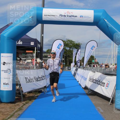 16.08.2026 - KN Förde Triathlon 2026 Markus Tischler http://msf.ph/oto/10002973 16.08.2026 16:01:16 Ziel 0, 27 meine-sportfotos.de