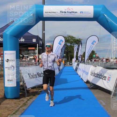 16.08.2026 - KN Förde Triathlon 2026 Markus Tischler http://msf.ph/oto/10002977 16.08.2026 16:01:17 Ziel 0, 27 meine-sportfotos.de