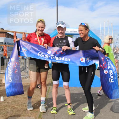 16.08.2026 - KN Förde Triathlon 2026 Markus Tischler http://msf.ph/oto/10002998 16.08.2026 16:02:31 Ziel  meine-sportfotos.de