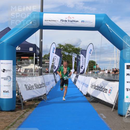 16.08.2026 - KN Förde Triathlon 2026 Markus Tischler http://msf.ph/oto/10003003 16.08.2026 16:03:01 Ziel 0, 29 meine-sportfotos.de