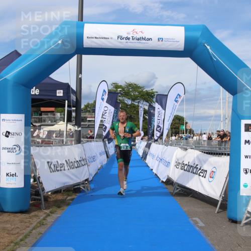 16.08.2026 - KN Förde Triathlon 2026 Markus Tischler http://msf.ph/oto/10003005 16.08.2026 16:03:02 Ziel 0, 29 meine-sportfotos.de