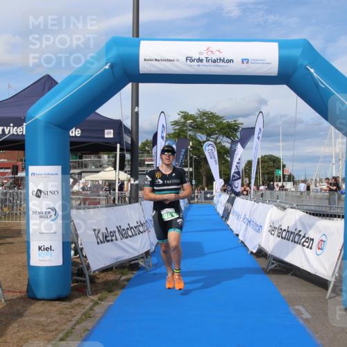 16.08.2026 - KN Förde Triathlon 2026 Markus Tischler http://msf.ph/oto/10003015 16.08.2026 16:04:01 Ziel 0, 28 meine-sportfotos.de