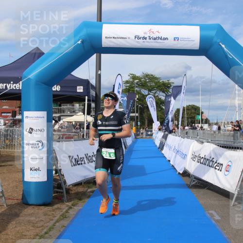 16.08.2026 - KN Förde Triathlon 2026 Markus Tischler http://msf.ph/oto/10003019 16.08.2026 16:04:01 Ziel 0, 28 meine-sportfotos.de