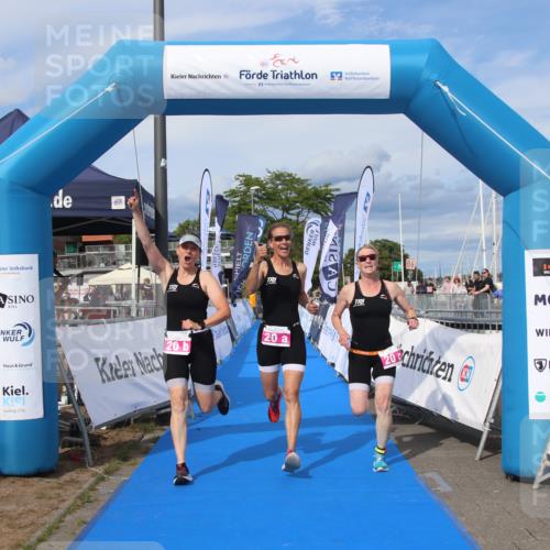 16.08.2026 - KN Förde Triathlon 2026 Markus Tischler http://msf.ph/oto/10003028 16.08.2026 16:04:20 Ziel 0, 20 meine-sportfotos.de