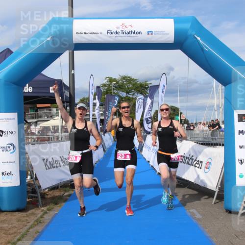 16.08.2026 - KN Förde Triathlon 2026 Markus Tischler http://msf.ph/oto/10003029 16.08.2026 16:04:20 Ziel 0, 20 meine-sportfotos.de
