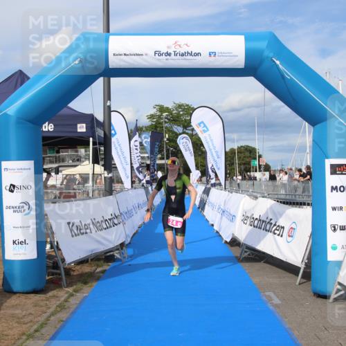 16.08.2026 - KN Förde Triathlon 2026 Markus Tischler http://msf.ph/oto/10003069 16.08.2026 16:05:57 Ziel 0, 24 meine-sportfotos.de