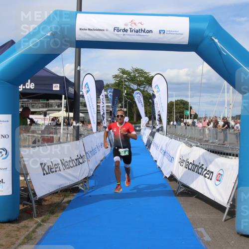 16.08.2026 - KN Förde Triathlon 2026 Markus Tischler http://msf.ph/oto/10003114 16.08.2026 16:08:12 Ziel 0, 36 meine-sportfotos.de